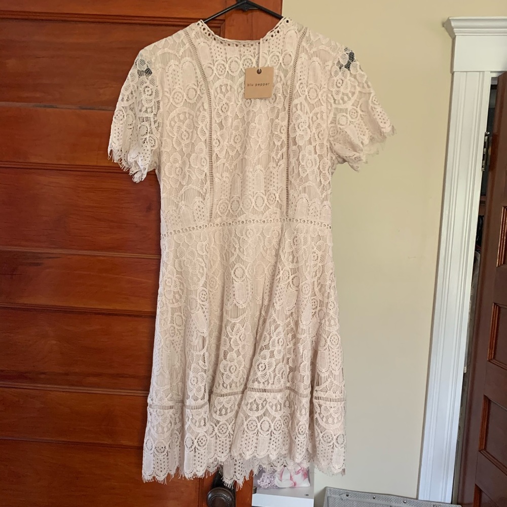 Beige new with tags Francesca’s dress